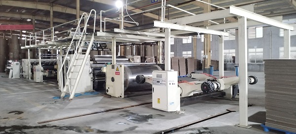 陜西紙板生產車間